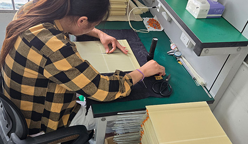 检验人员精挑细选